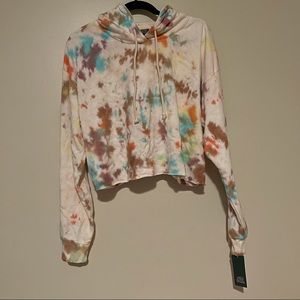 Cropped tye dye hoodie